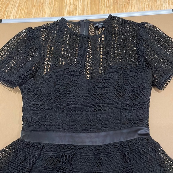 BARDOT AVA LACE DRESS - Picture 6 of 7